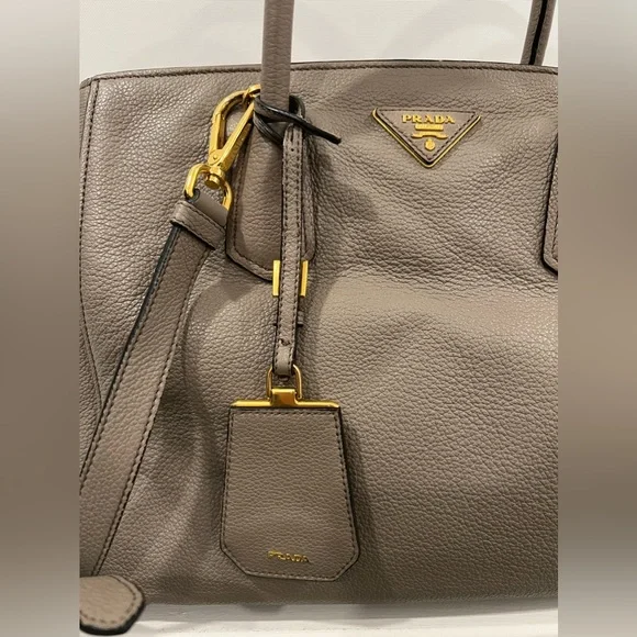 Prada Vitello Grain Grey Leather Tote, BN2829 - Picture 2 of 9